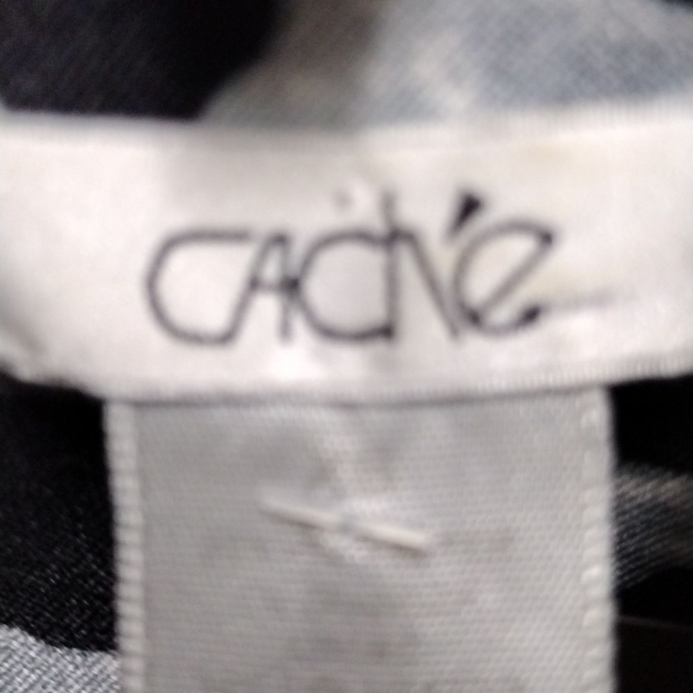 Cache Jacket - image 2